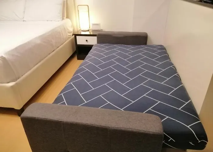 Prime Avant Bgc Location By Ph Staycation *