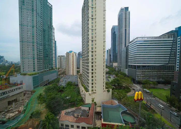 Prime Avant Bgc Location By Ph Staycation Manila