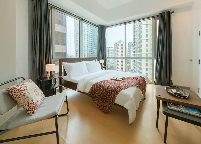Prime Avant Bgc Location By Ph Staycation *